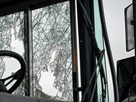 Glenview, IL public transit injury lawyer for schoolbus crashes